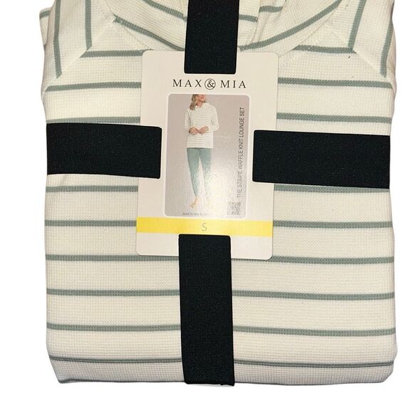 *NEW *Max and Mia striped waffle knit lounge set ladies size small - Picture 3 of 9